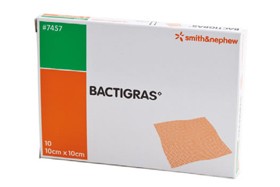 KOMPRESA BACTIGRAS 10X10CM